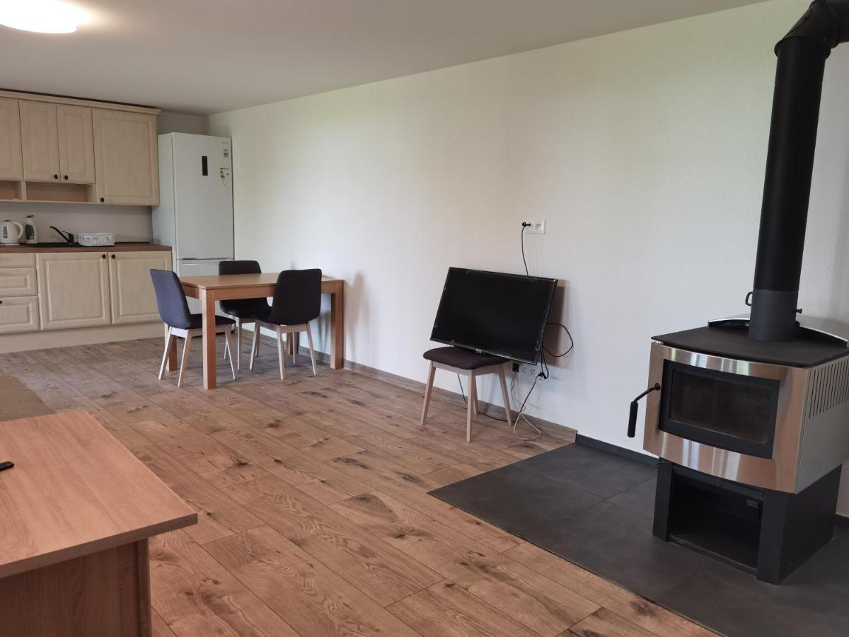 Sunset House Piestany Cervena Veza Apartamento Banka Exterior foto