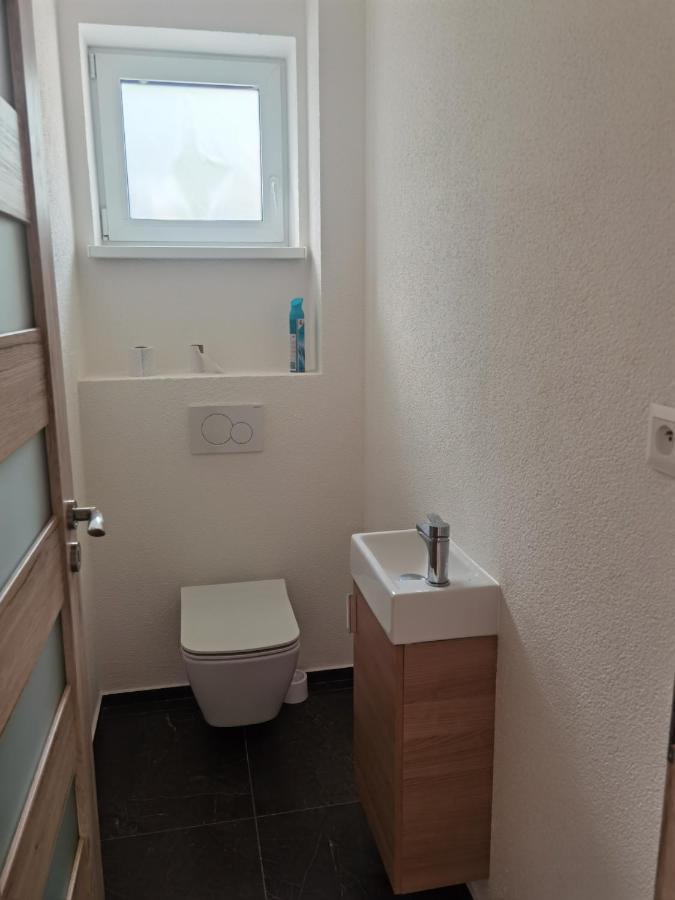 Sunset House Piestany Cervena Veza Apartamento Banka Exterior foto